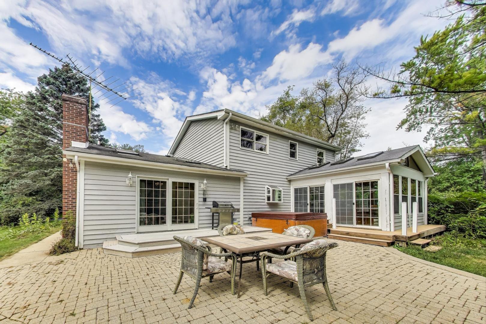 6722 Indian Lane, Long Grove, IL 60047