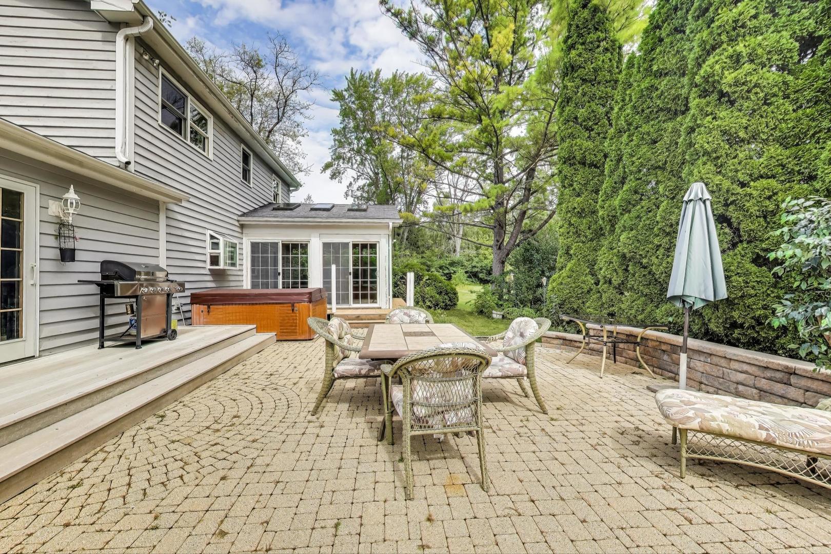 6722 Indian Lane, Long Grove, IL 60047