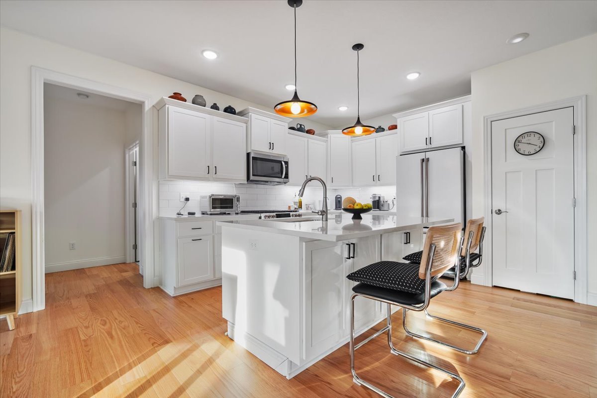 21 Brookstone Circle, Bloomington, IL 61704