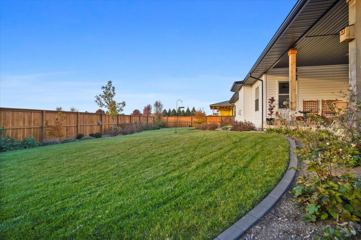 21 Brookstone Circle, Bloomington, IL 61704