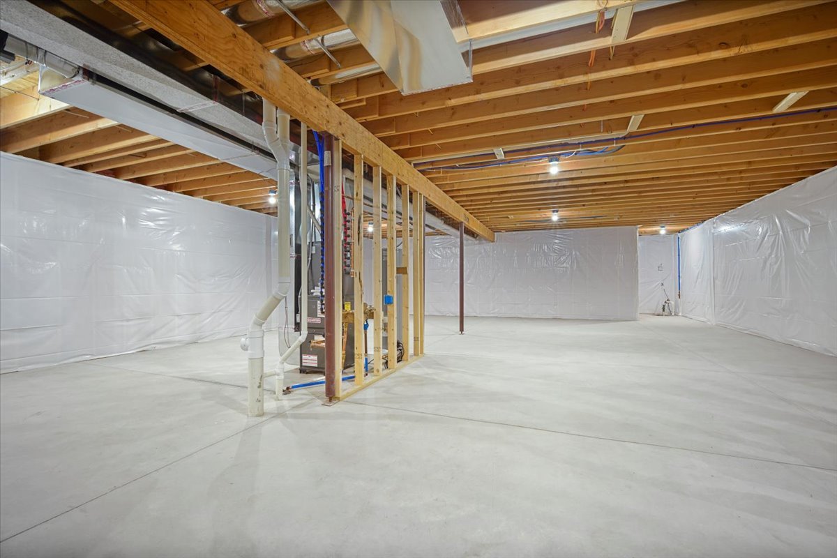 21 Brookstone Circle, Bloomington, IL 61704