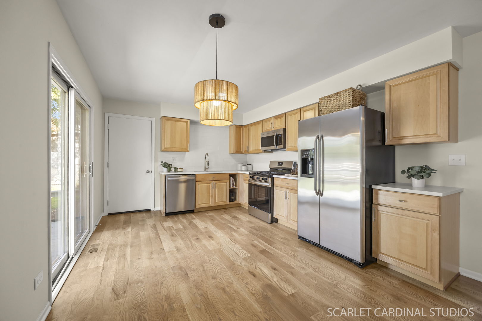 6890 West Avenue, Hanover Park, IL 60133