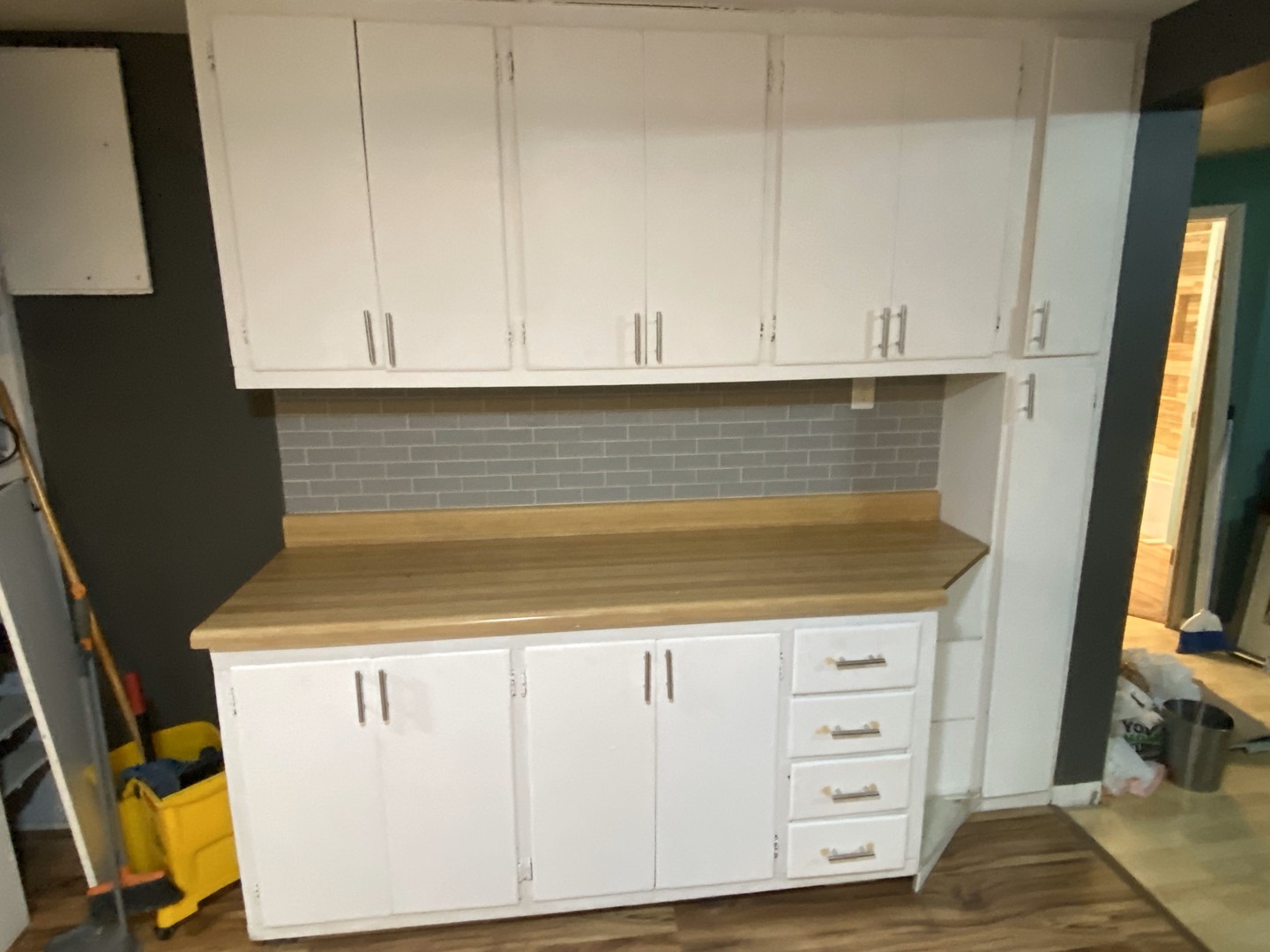 18020 RIDGELAND Avenue, Lansing, IL 60438