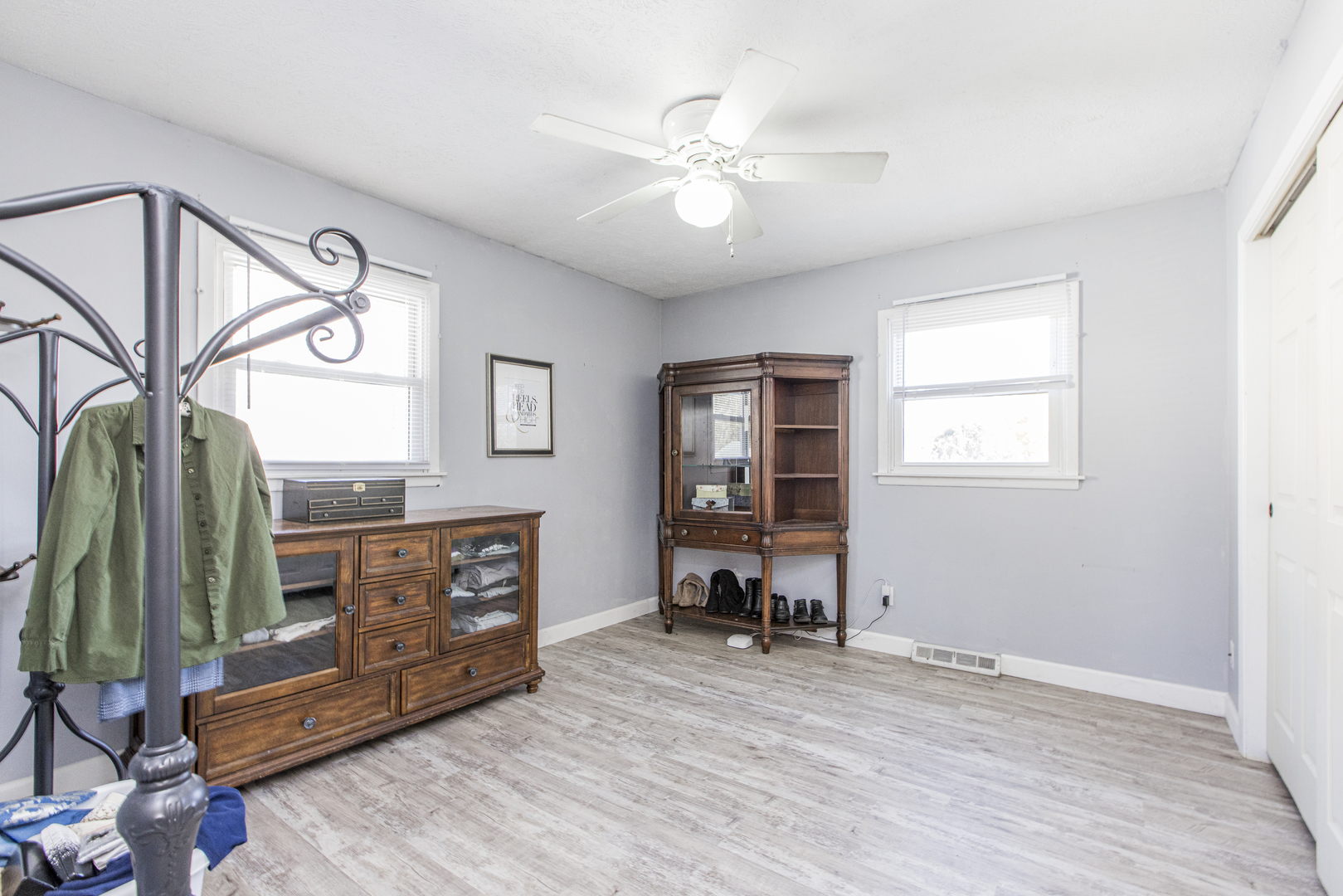 1211 Sandburg Drive, Bloomington, IL 61704