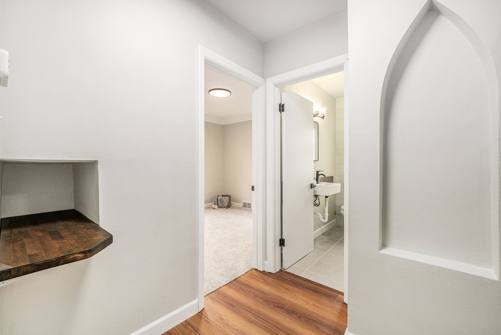 18122 Wentworth Avenue, Lansing, IL 60438