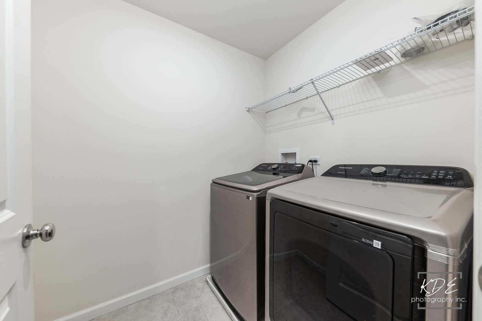 2110 Weatherbee Lane, Naperville, IL 60563