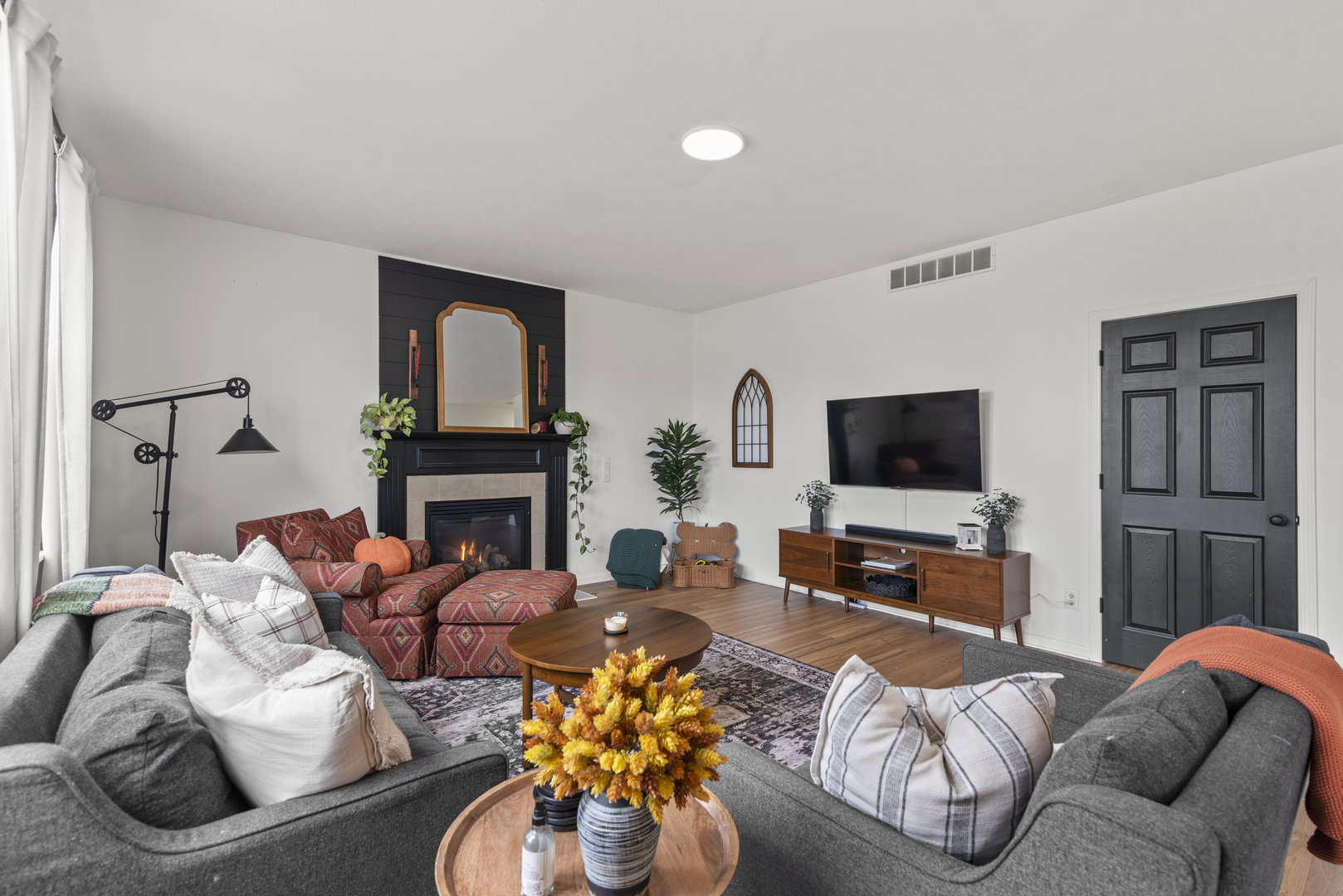 15511 Hickory Lane, South Beloit, IL 61080