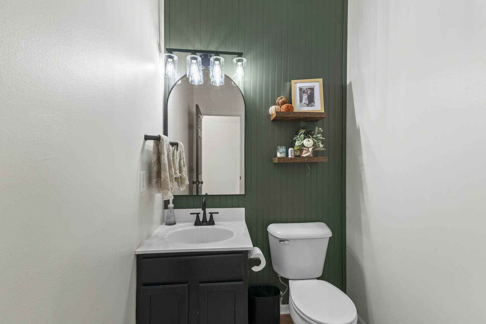 15511 Hickory Lane, South Beloit, IL 61080