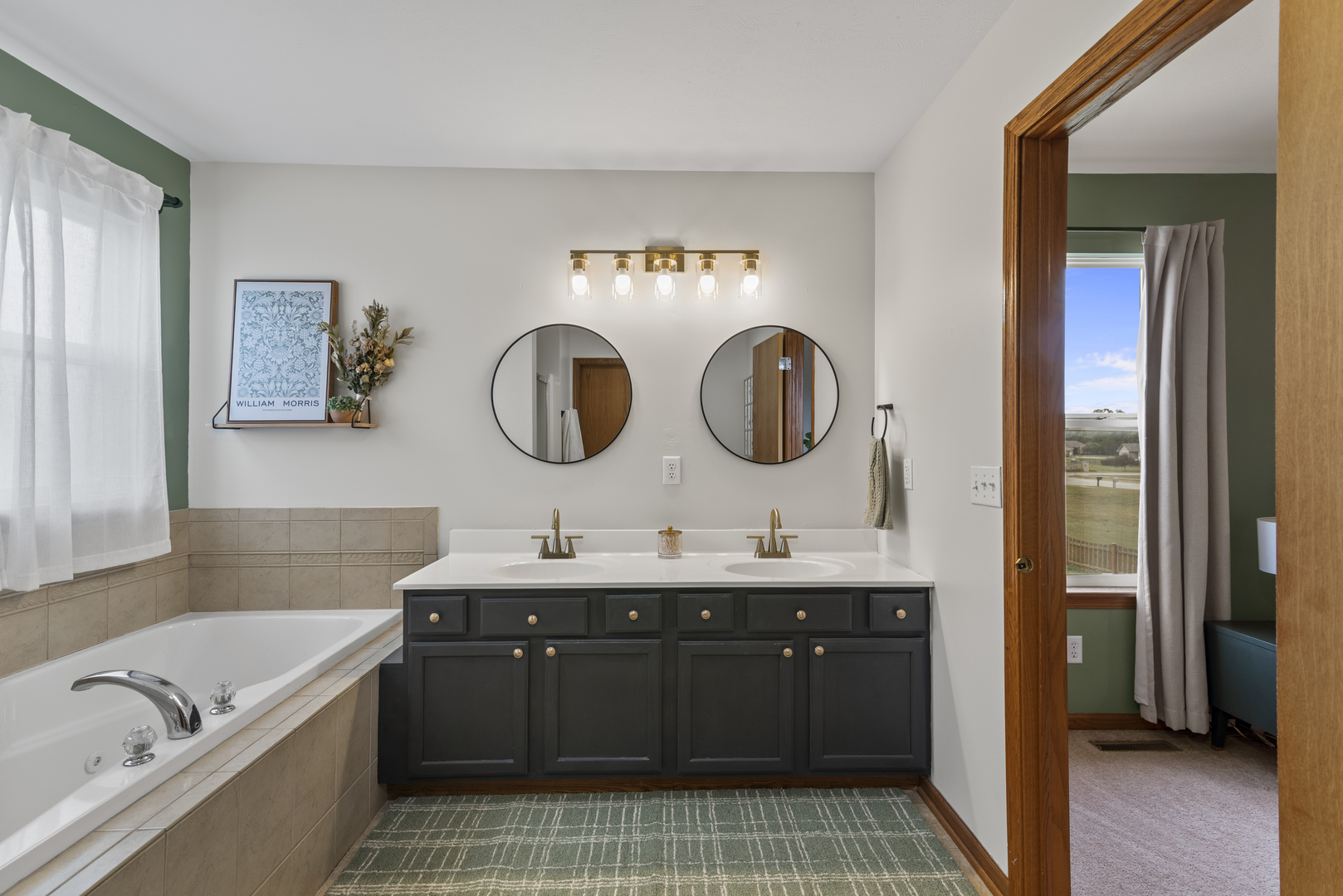 15511 Hickory Lane, South Beloit, IL 61080