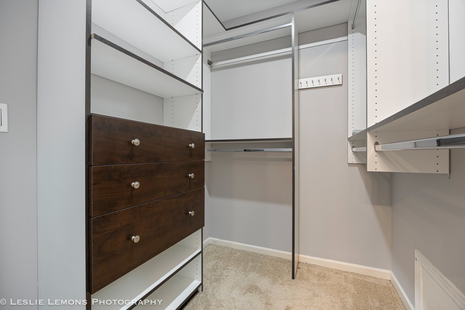 313 CROMWELL Court, Westmont, IL 60559