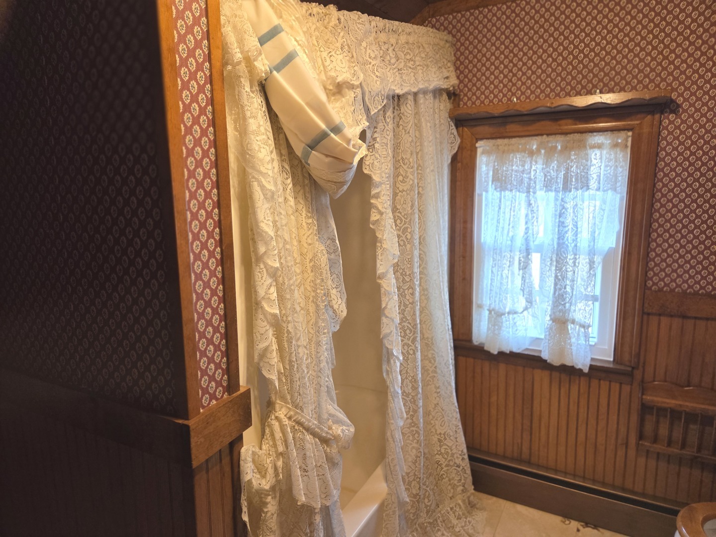 5651 N Neva Avenue, Chicago, IL 60631