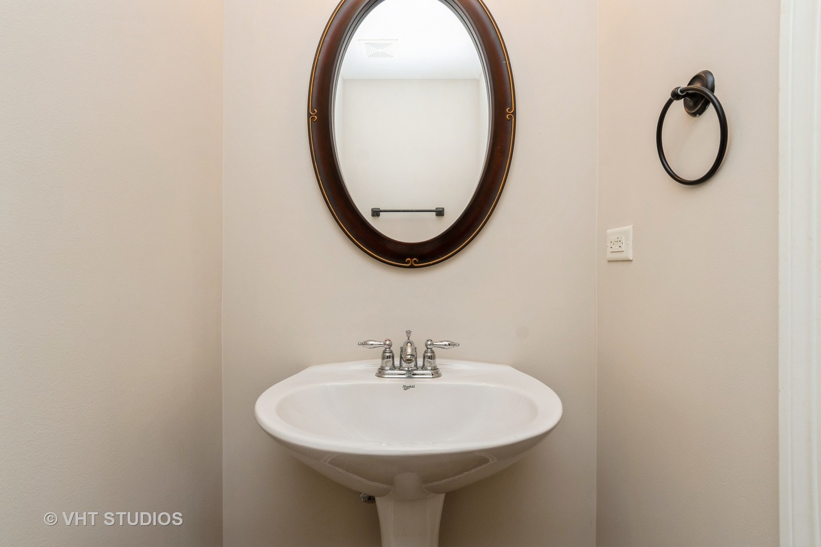 1028 HERON Circle #1028, Joliet, IL 60431