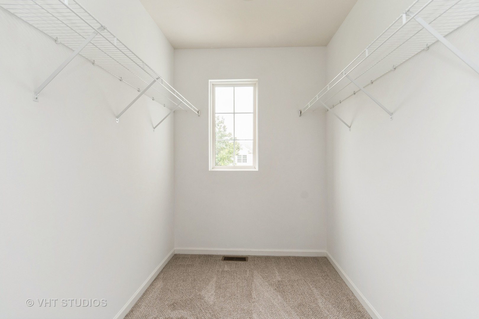 1028 HERON Circle #1028, Joliet, IL 60431