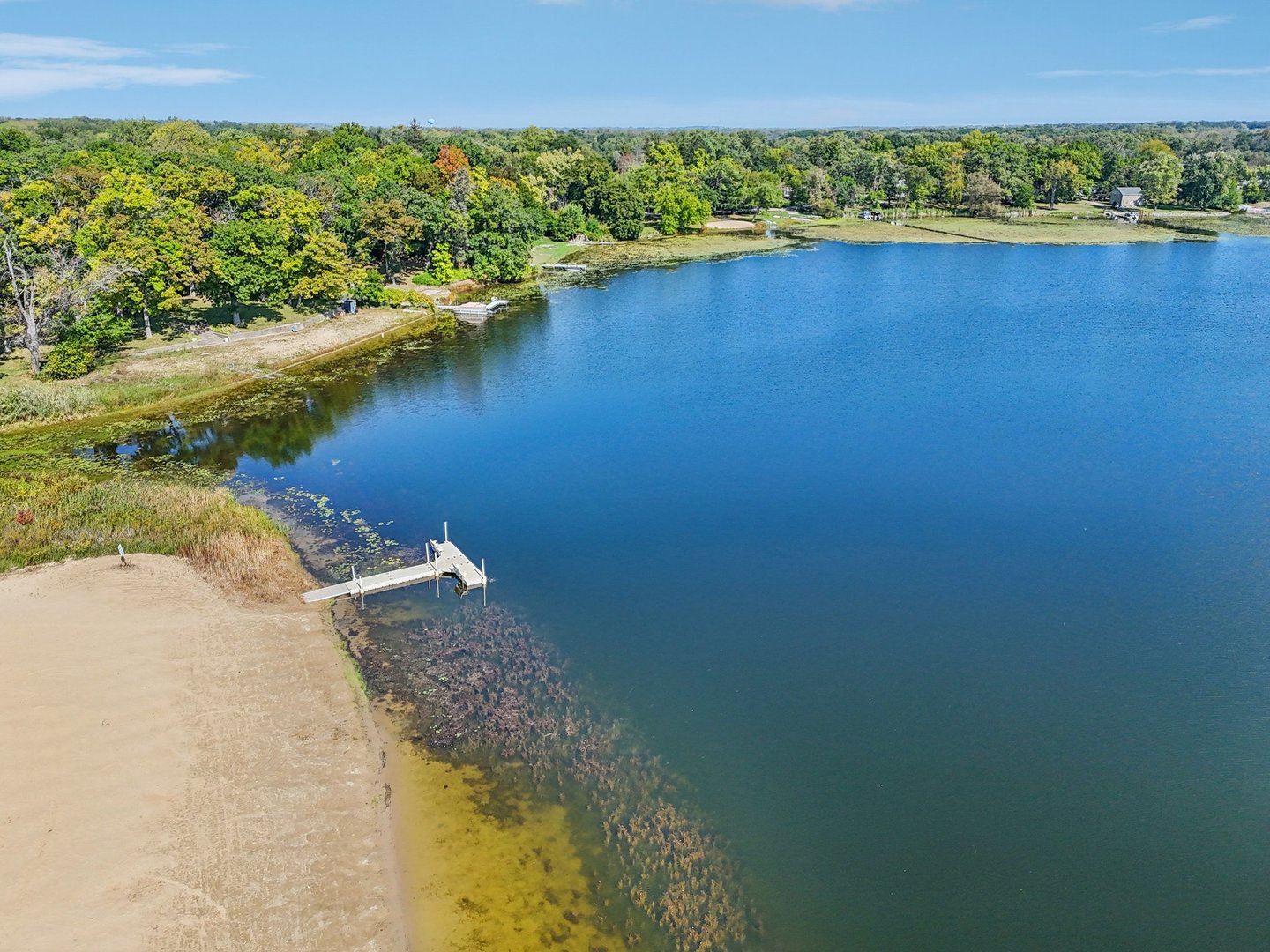 533 Blue Springs Drive, Fox Lake, IL 60020