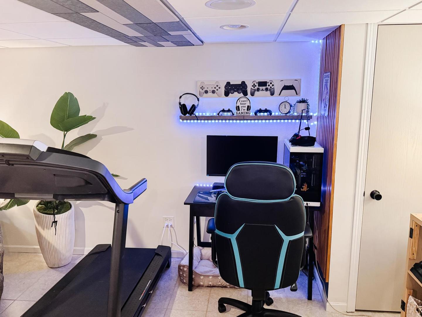 2305 CANDLEWOOD Court, Plainfield, IL 60586