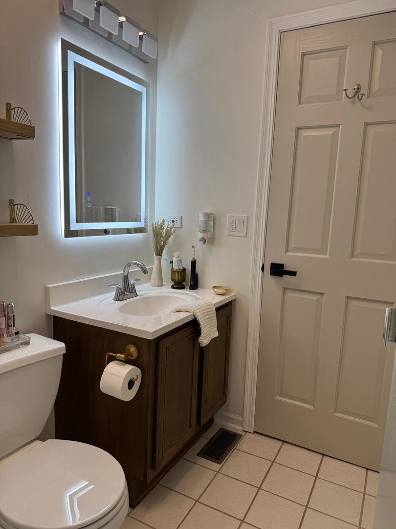 2305 CANDLEWOOD Court, Plainfield, IL 60586