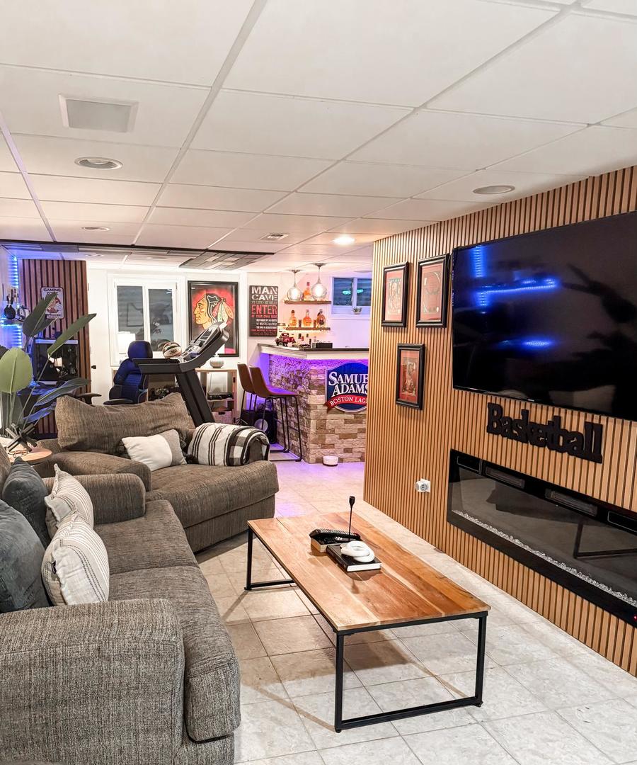 2305 CANDLEWOOD Court, Plainfield, IL 60586