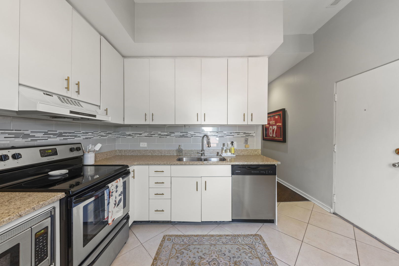 1808 N Bissell Street #3A, Chicago, IL 60614