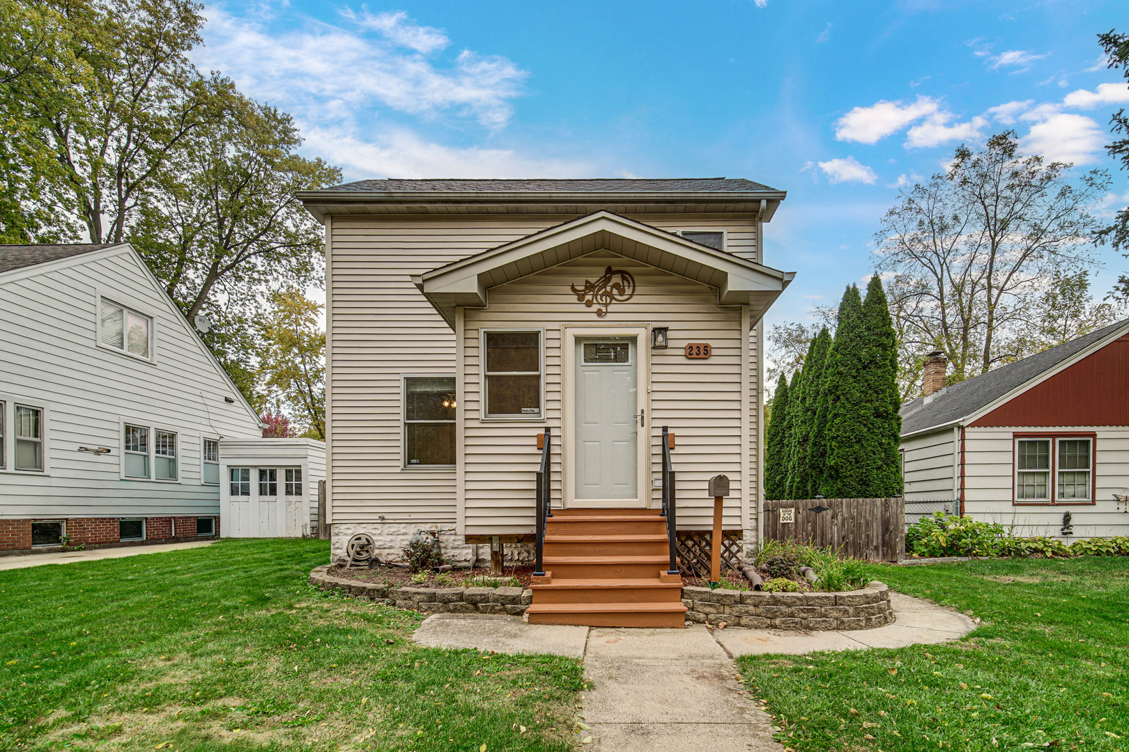 235 INGALTON Avenue, West Chicago, IL 60185
