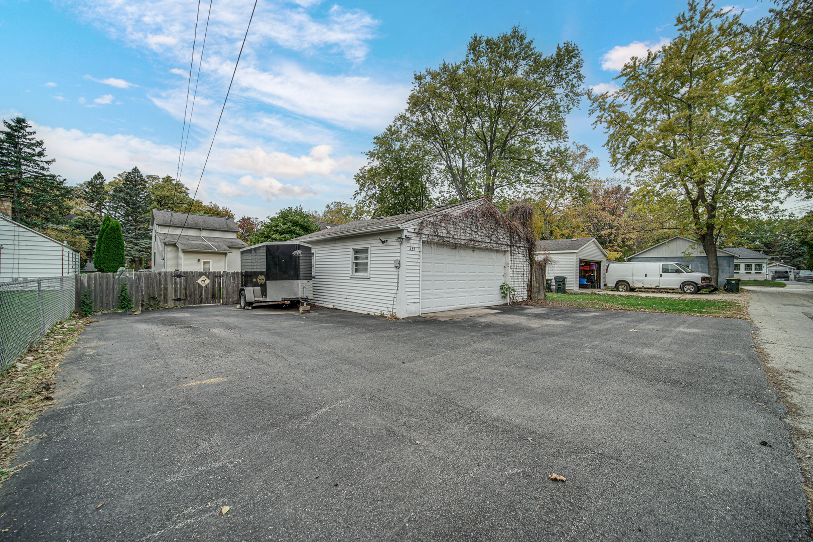 235 INGALTON Avenue, West Chicago, IL 60185