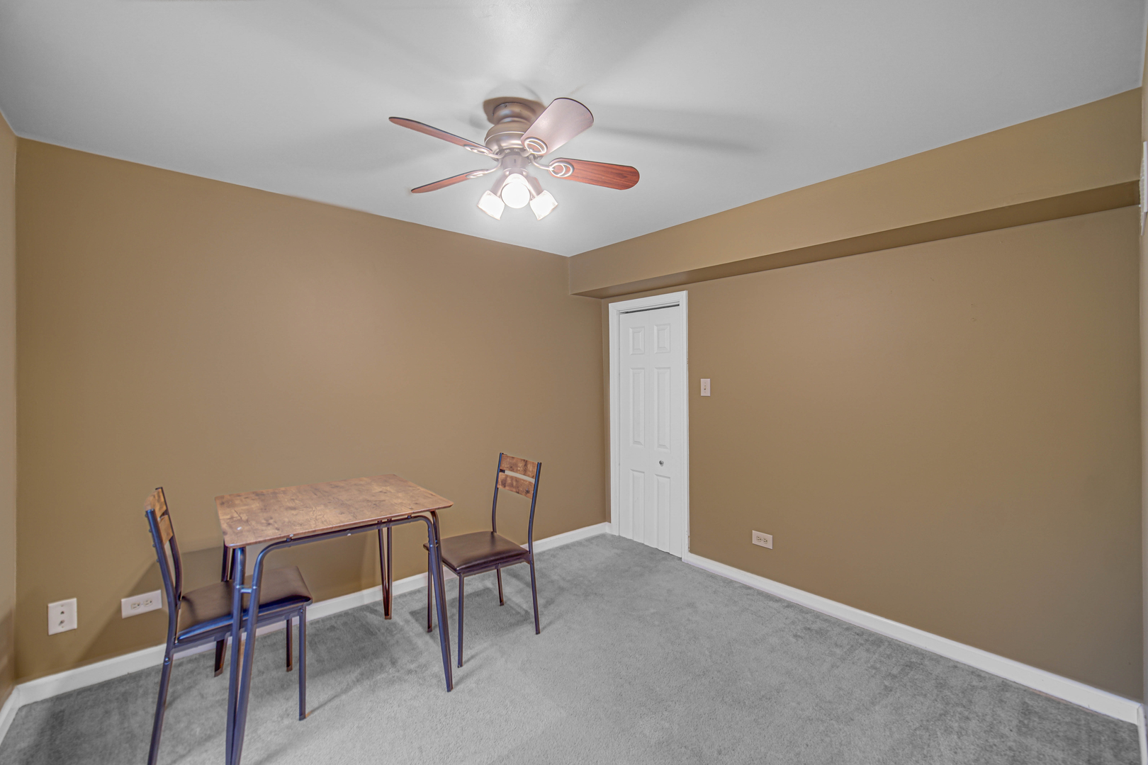 235 INGALTON Avenue, West Chicago, IL 60185