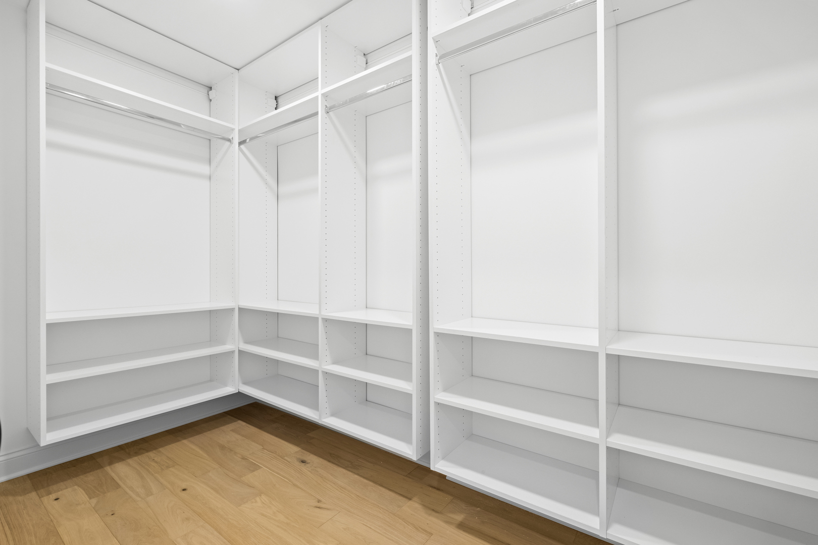 1410 Berkley Court, Deerfield, IL 60015