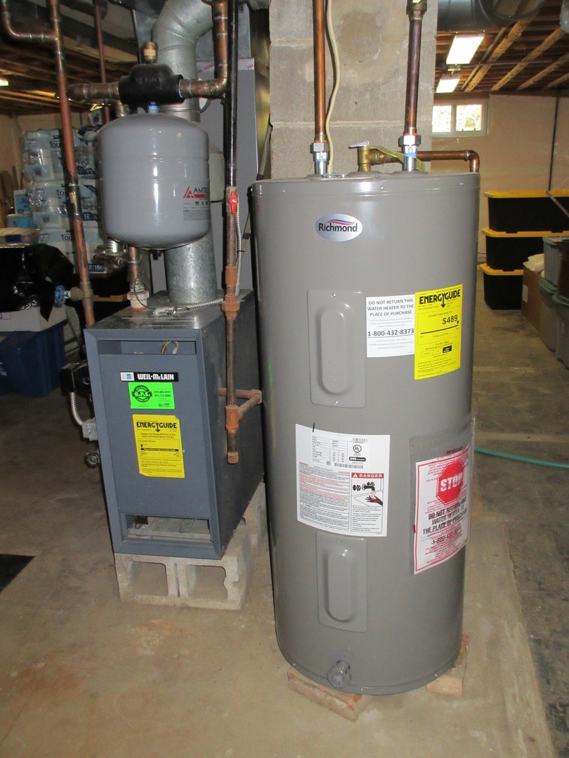 16196 E 7000N Road, Grant Park, IL 60940