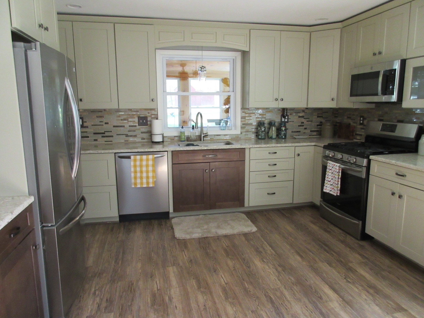 16196 E 7000N Road, Grant Park, IL 60940