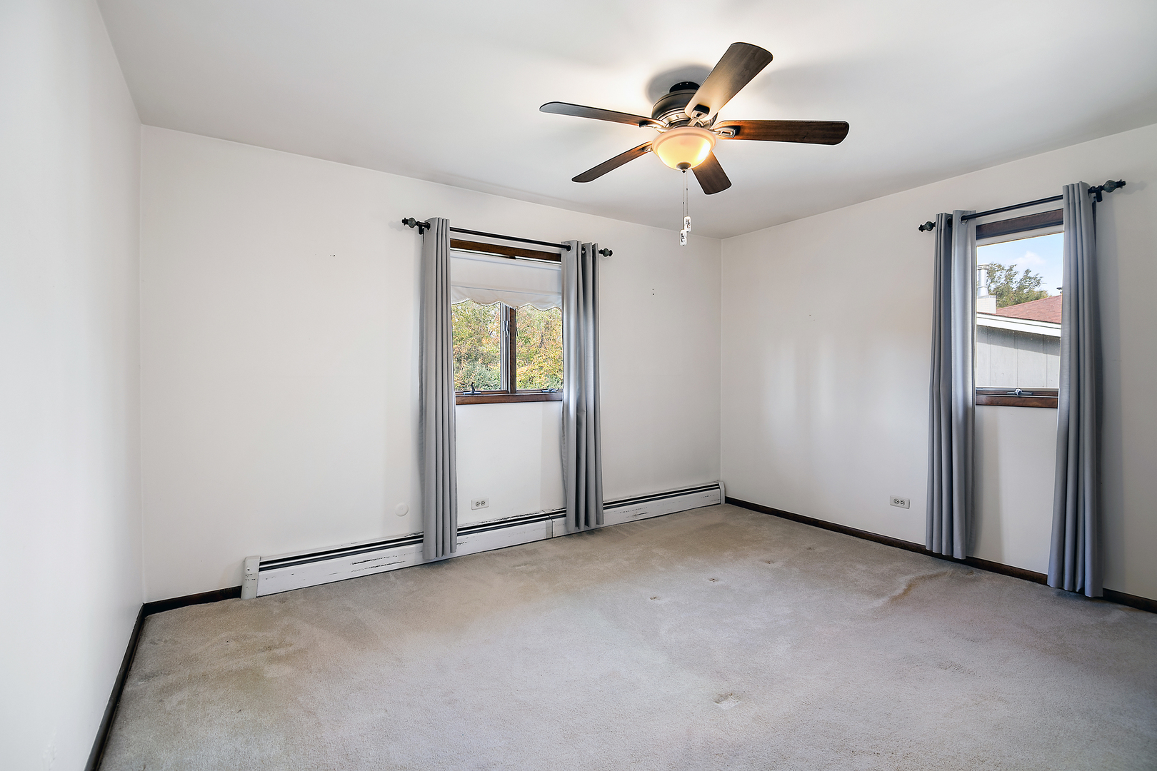 15124 Chestnut Lane, Oak Forest, IL 60452