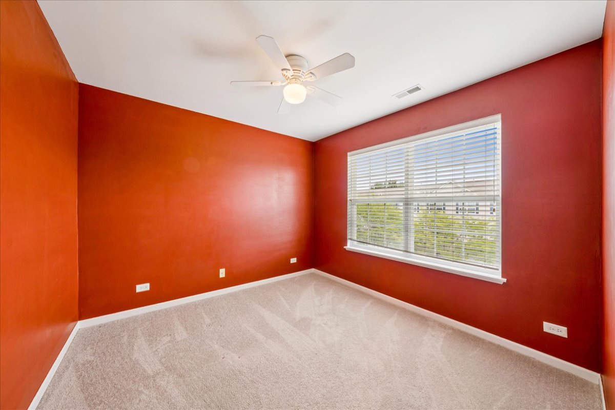 233 Jackson Street, Gilberts, IL 60136