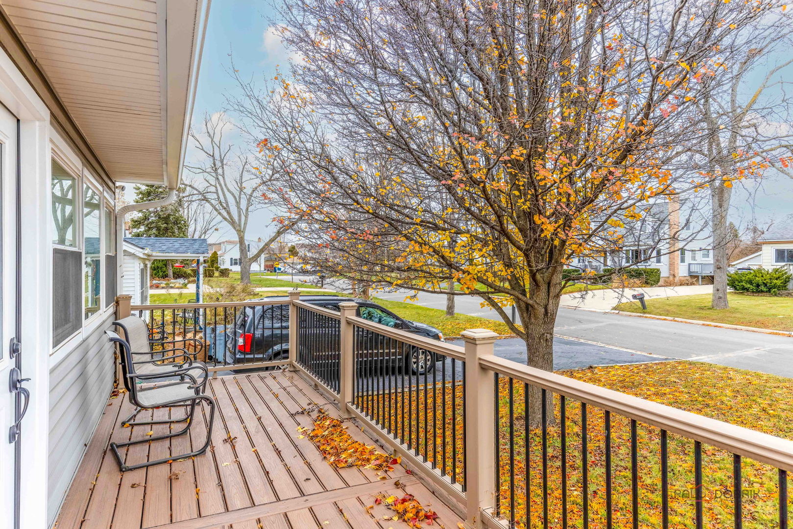 516 N Emroy Avenue, Elmhurst, IL 60126