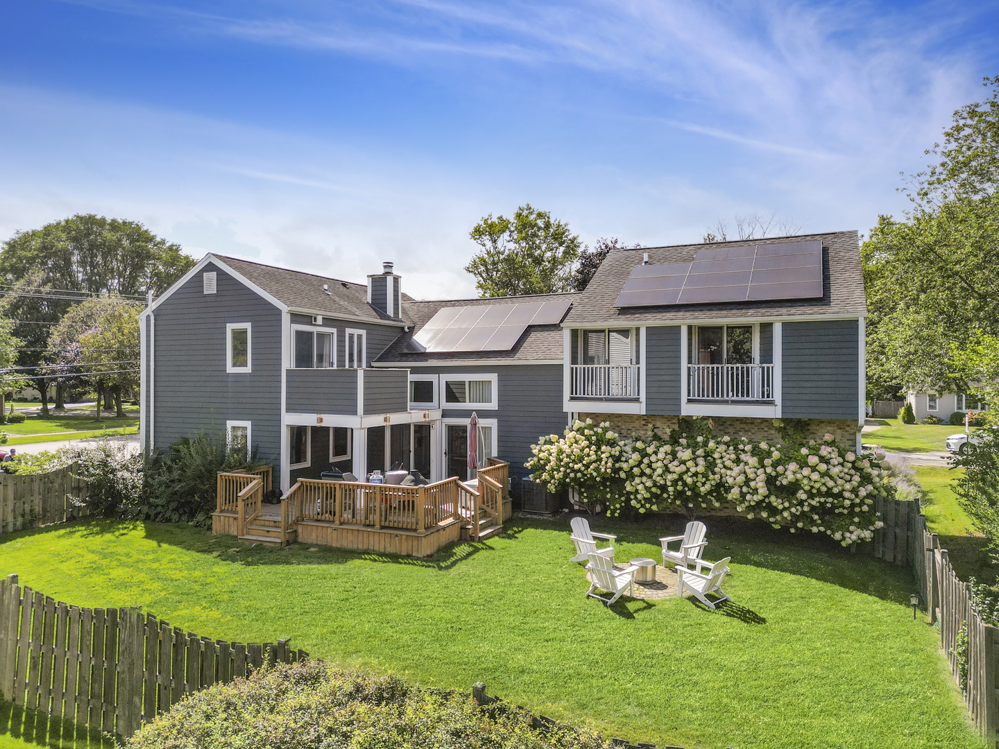 1101 N Stratford Road, Arlington Heights, IL 60004