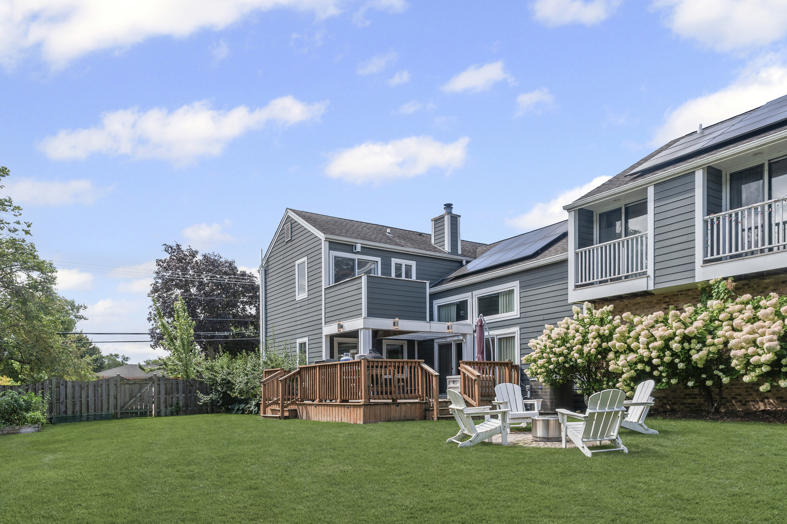 1101 N Stratford Road, Arlington Heights, IL 60004