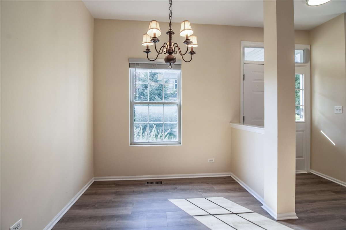 2306 Reflections Drive, Aurora, IL 60502