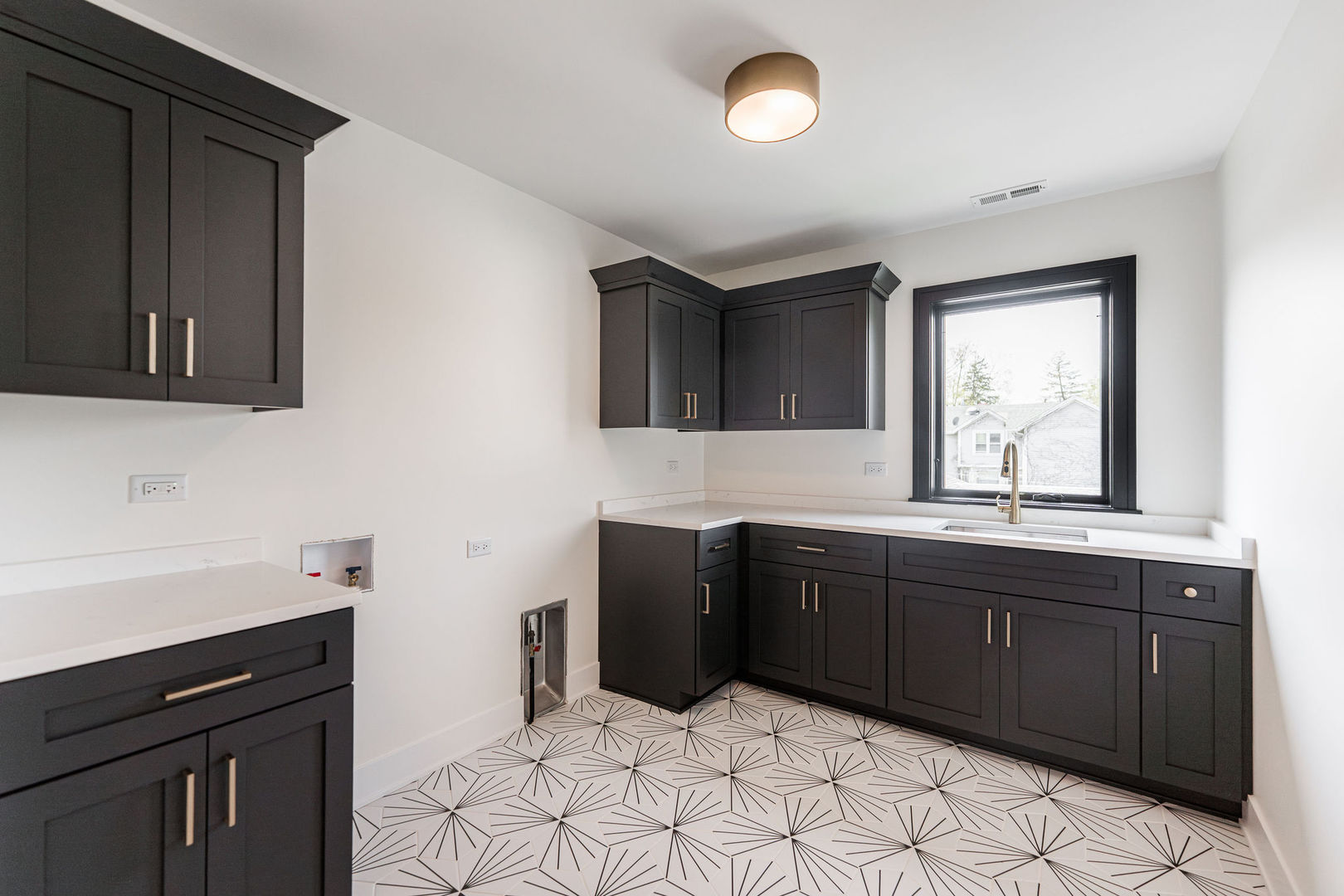 416 Chicago Avenue, Downers Grove, IL 60515