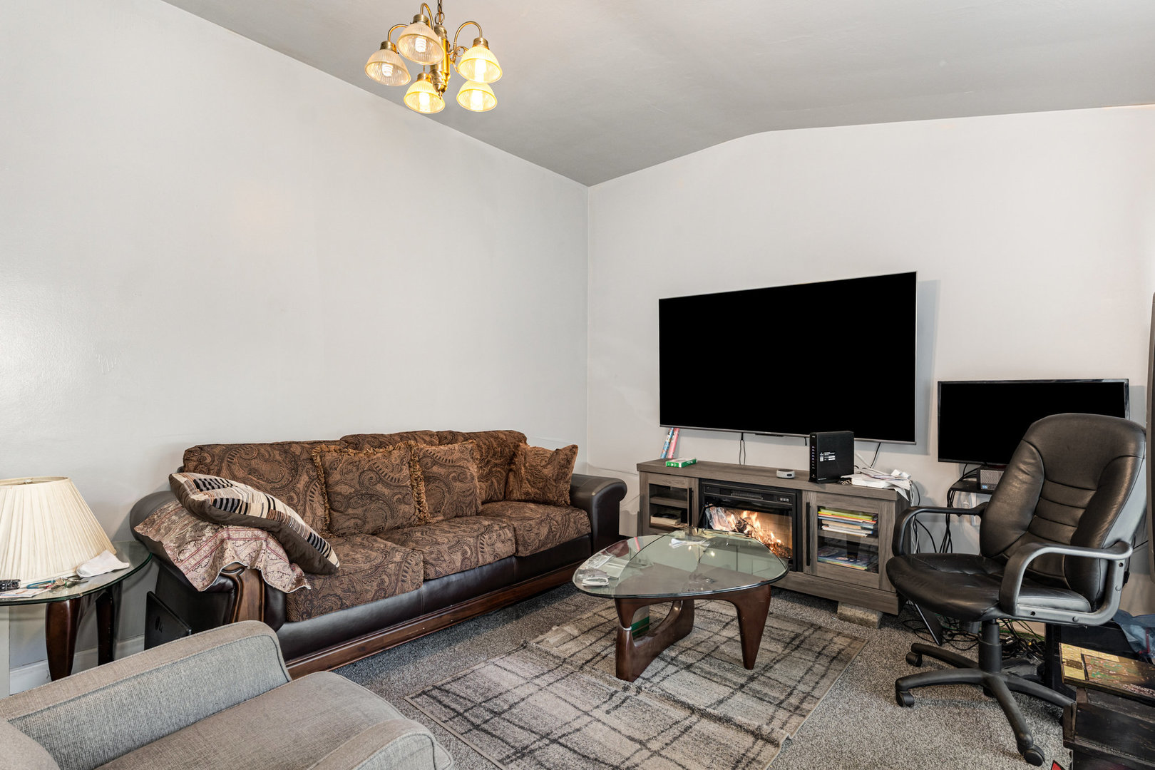 1433 Burnham Avenue, Calumet City, IL 60409