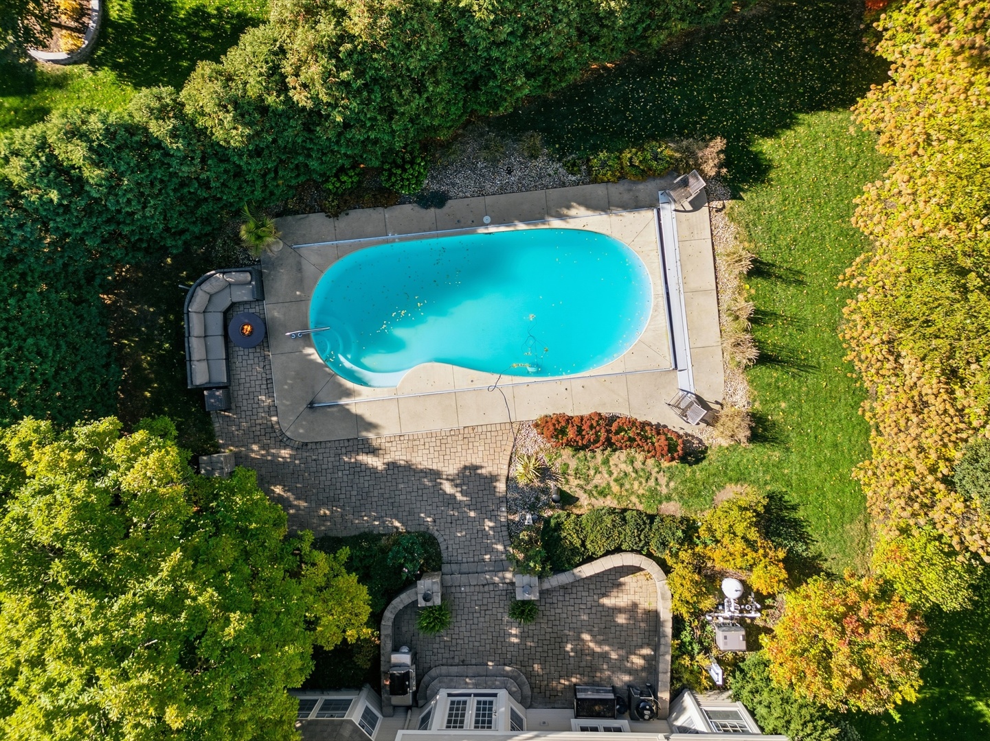 6812 Greene Road, Woodridge, IL 60517