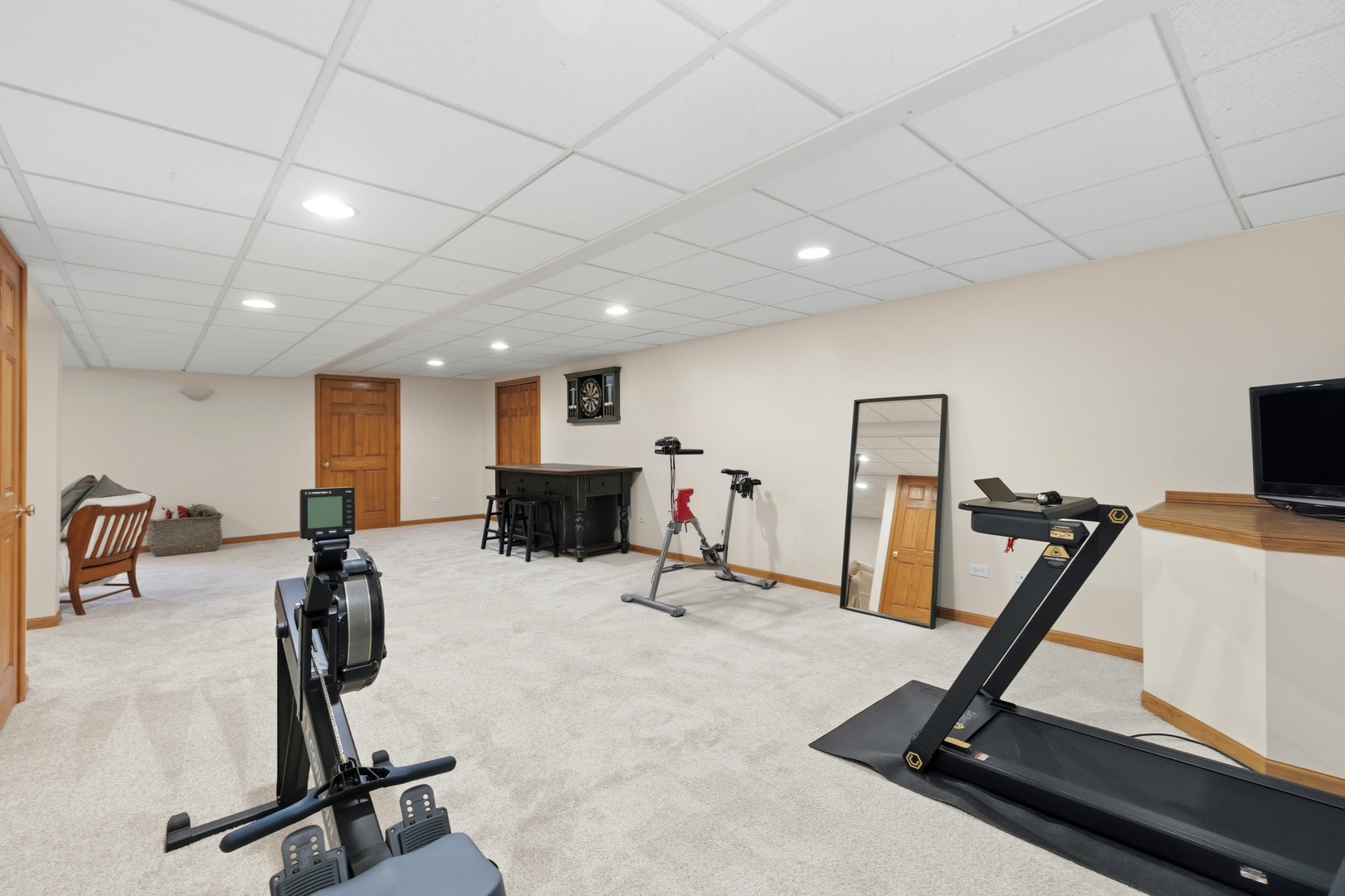 6812 Greene Road, Woodridge, IL 60517