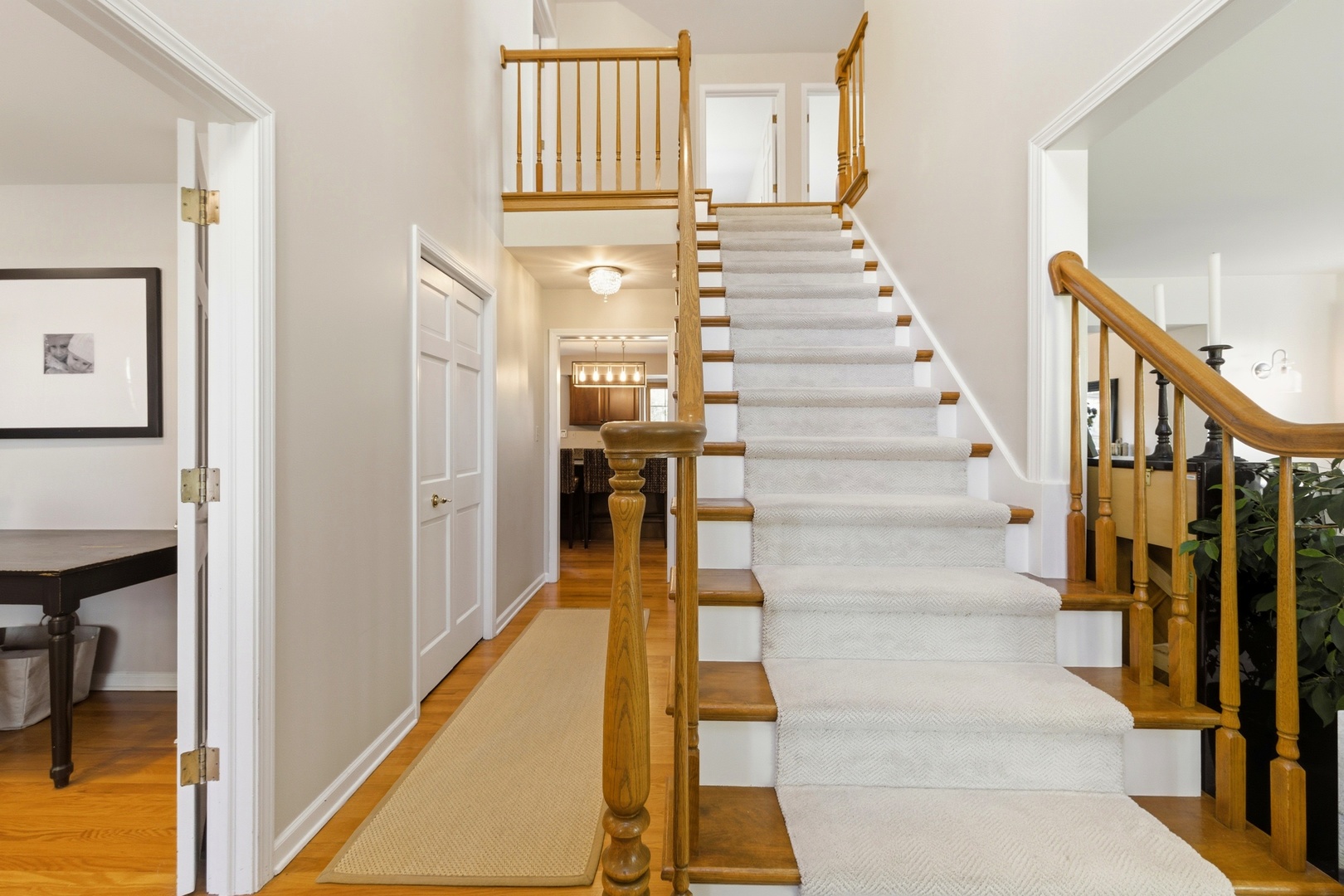 6812 Greene Road, Woodridge, IL 60517