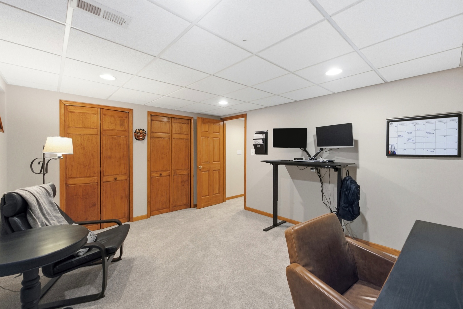 6812 Greene Road, Woodridge, IL 60517