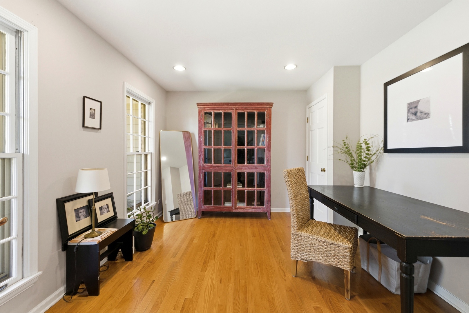 6812 Greene Road, Woodridge, IL 60517