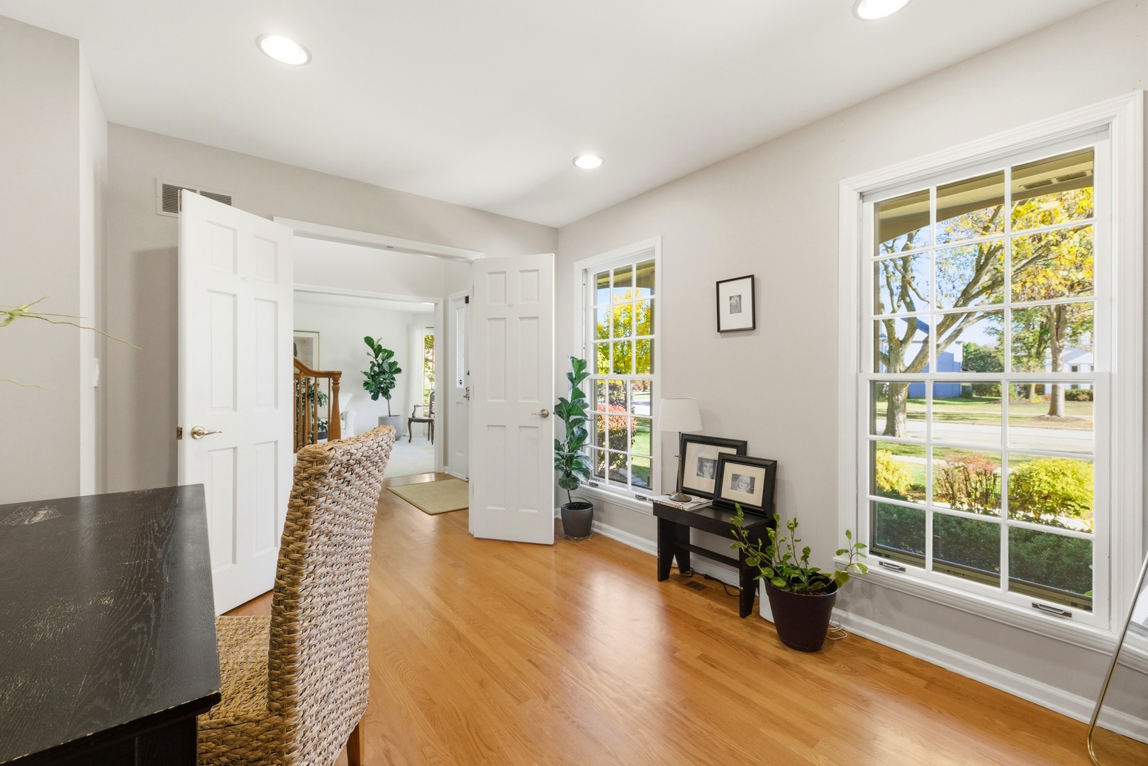 6812 Greene Road, Woodridge, IL 60517