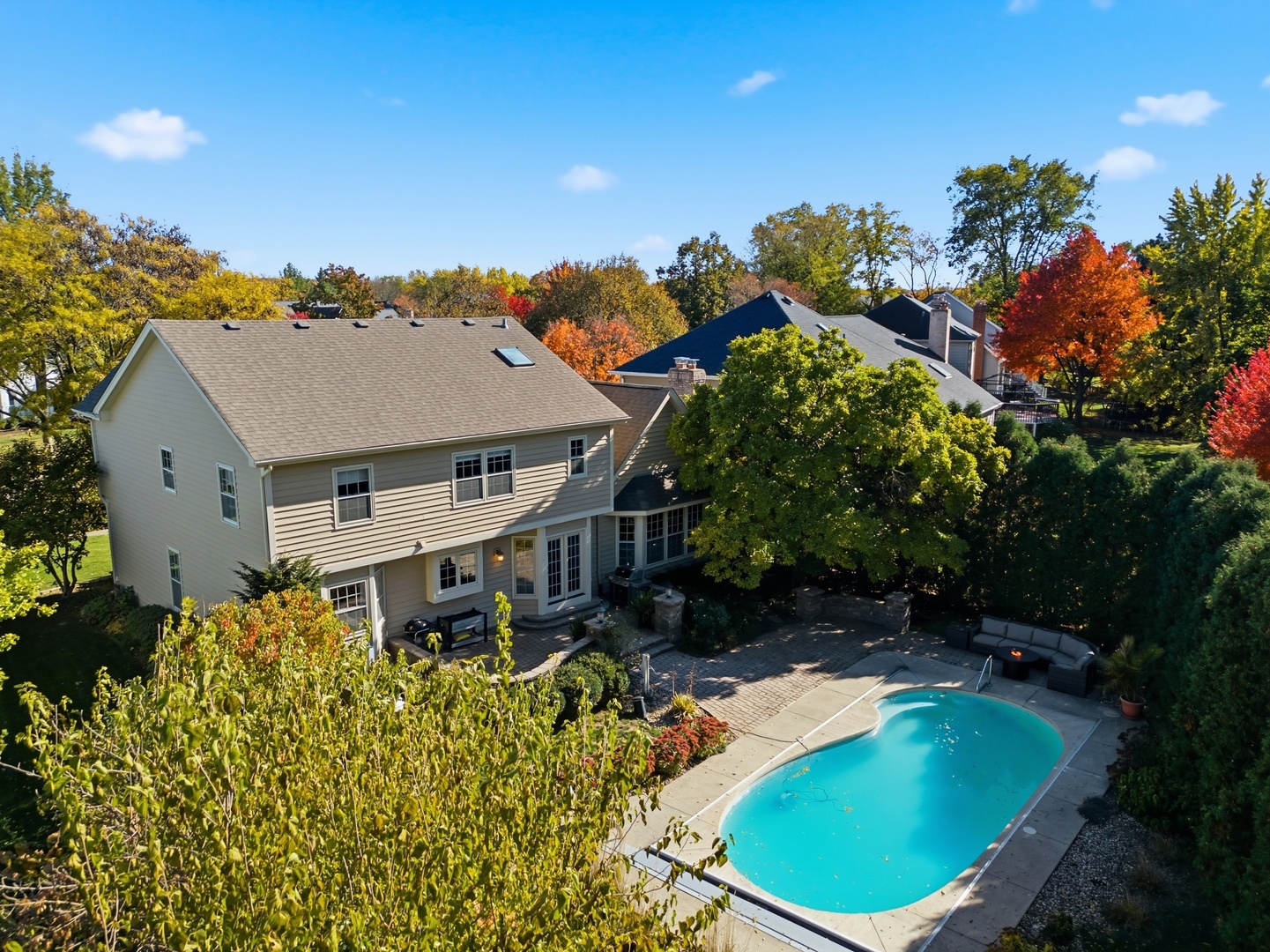 6812 Greene Road, Woodridge, IL 60517