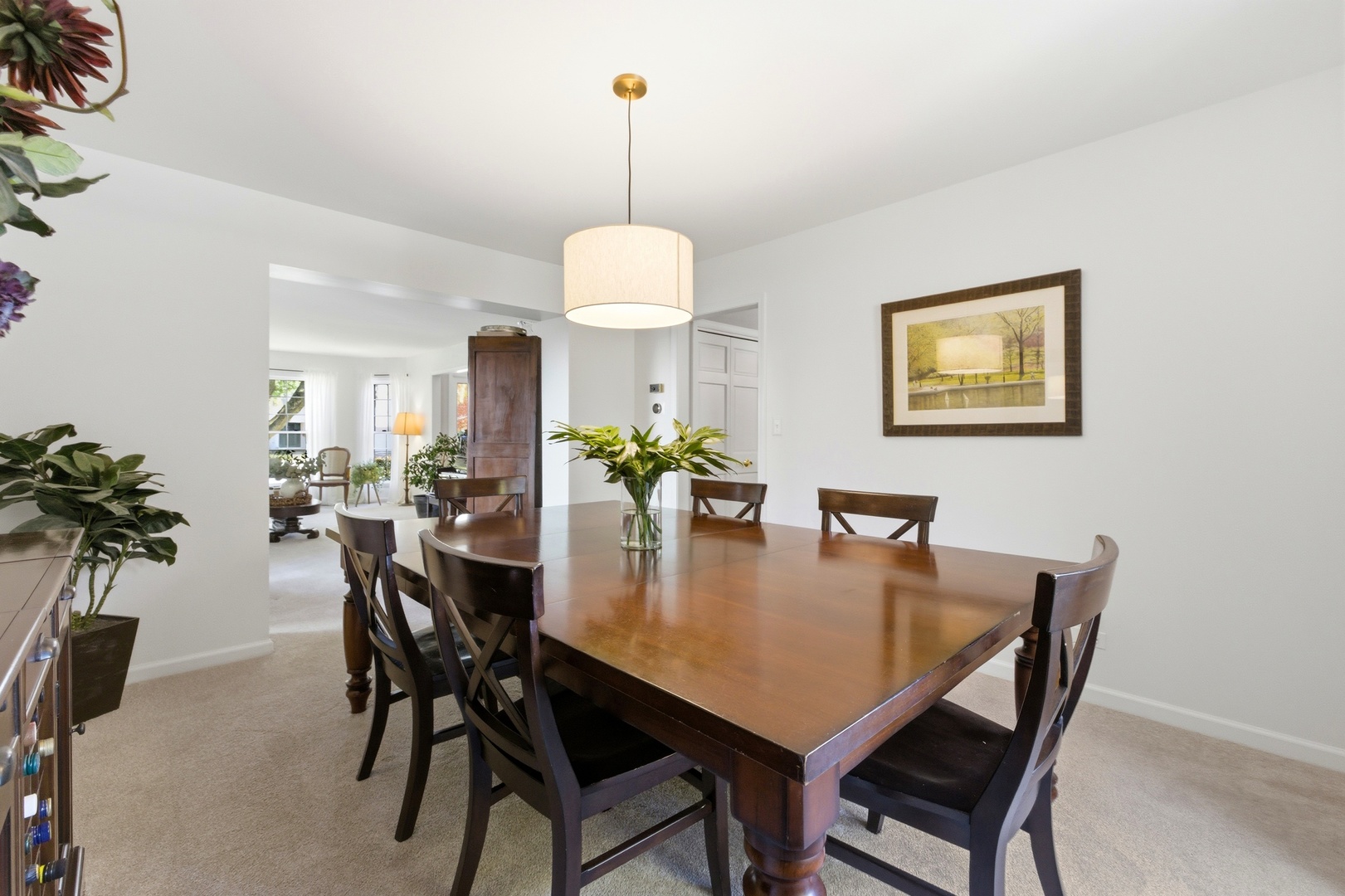 6812 Greene Road, Woodridge, IL 60517