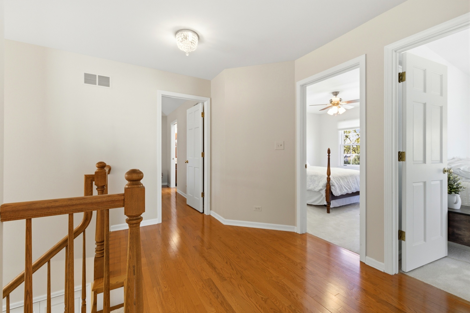 6812 Greene Road, Woodridge, IL 60517