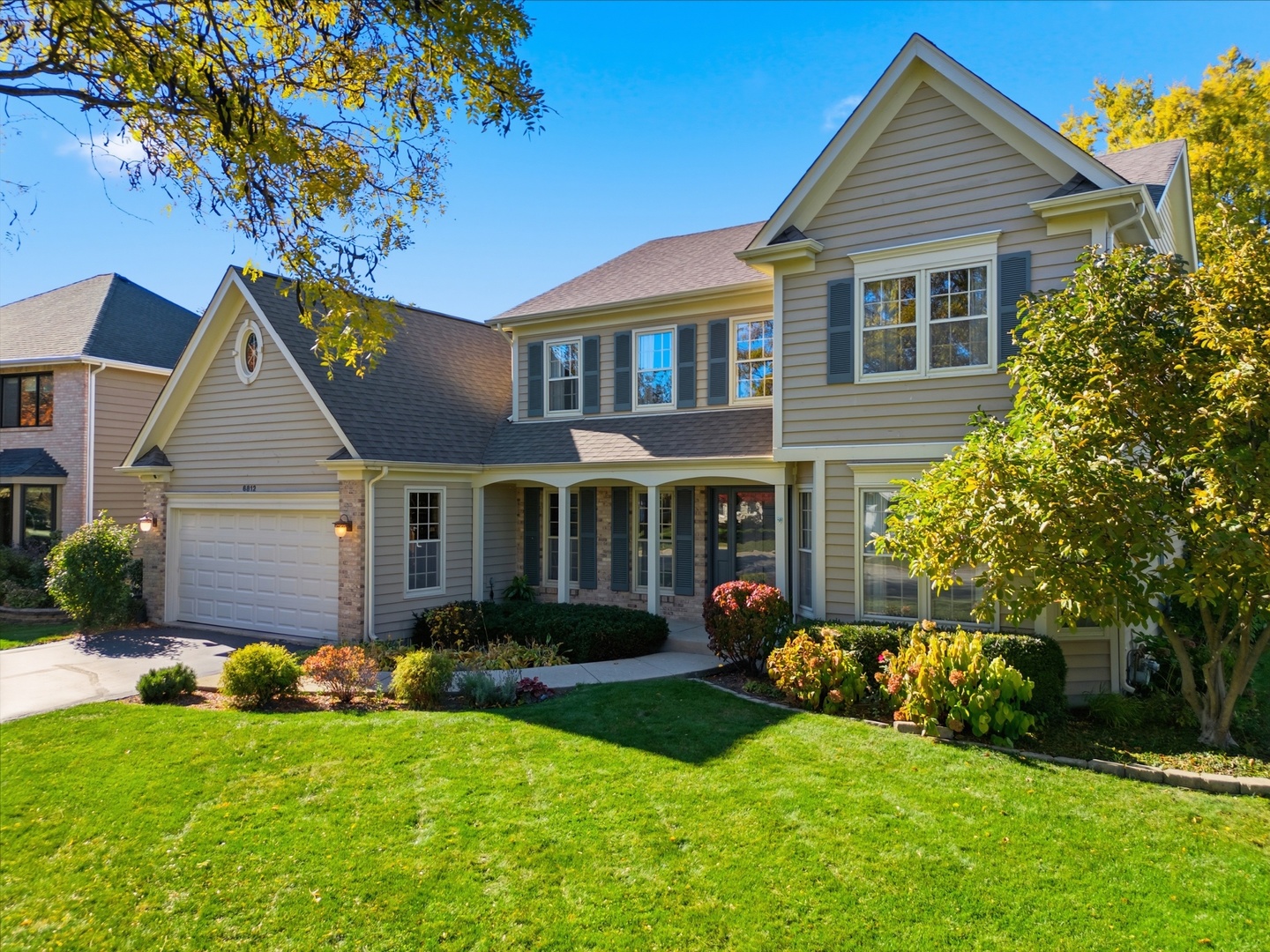 6812 Greene Road, Woodridge, IL 60517