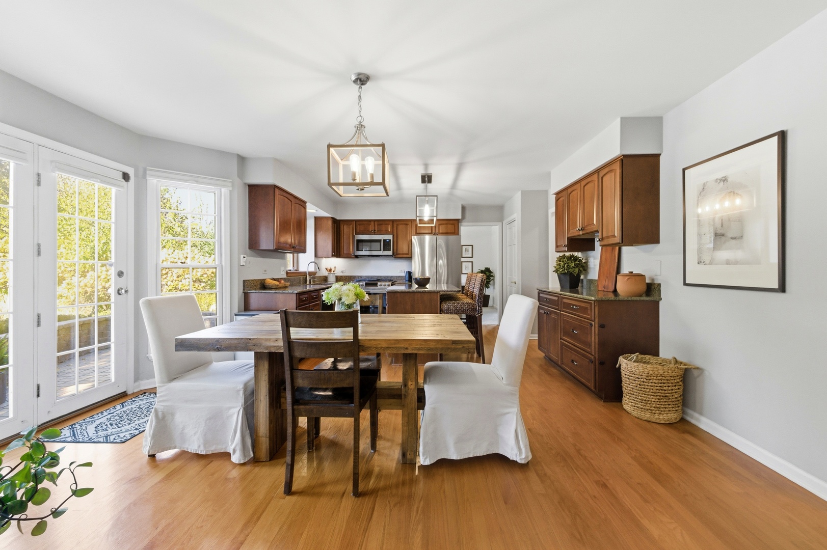 6812 Greene Road, Woodridge, IL 60517