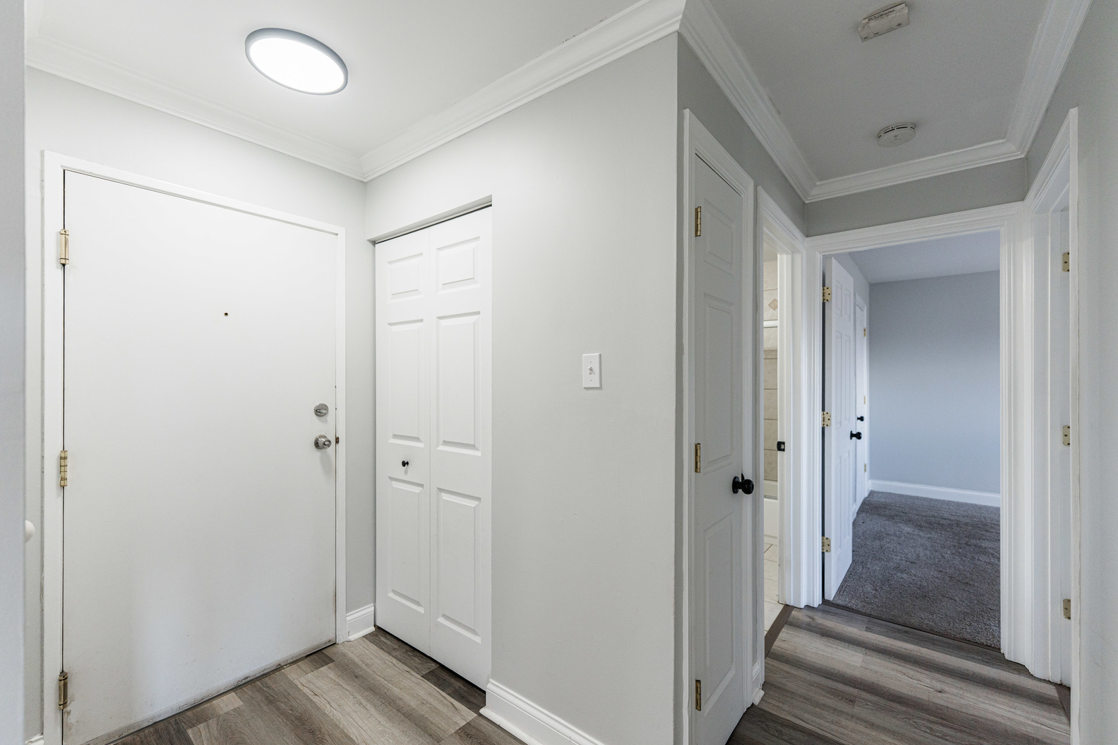 680 Marilyn Avenue #6-206, Glendale Heights, IL 60139