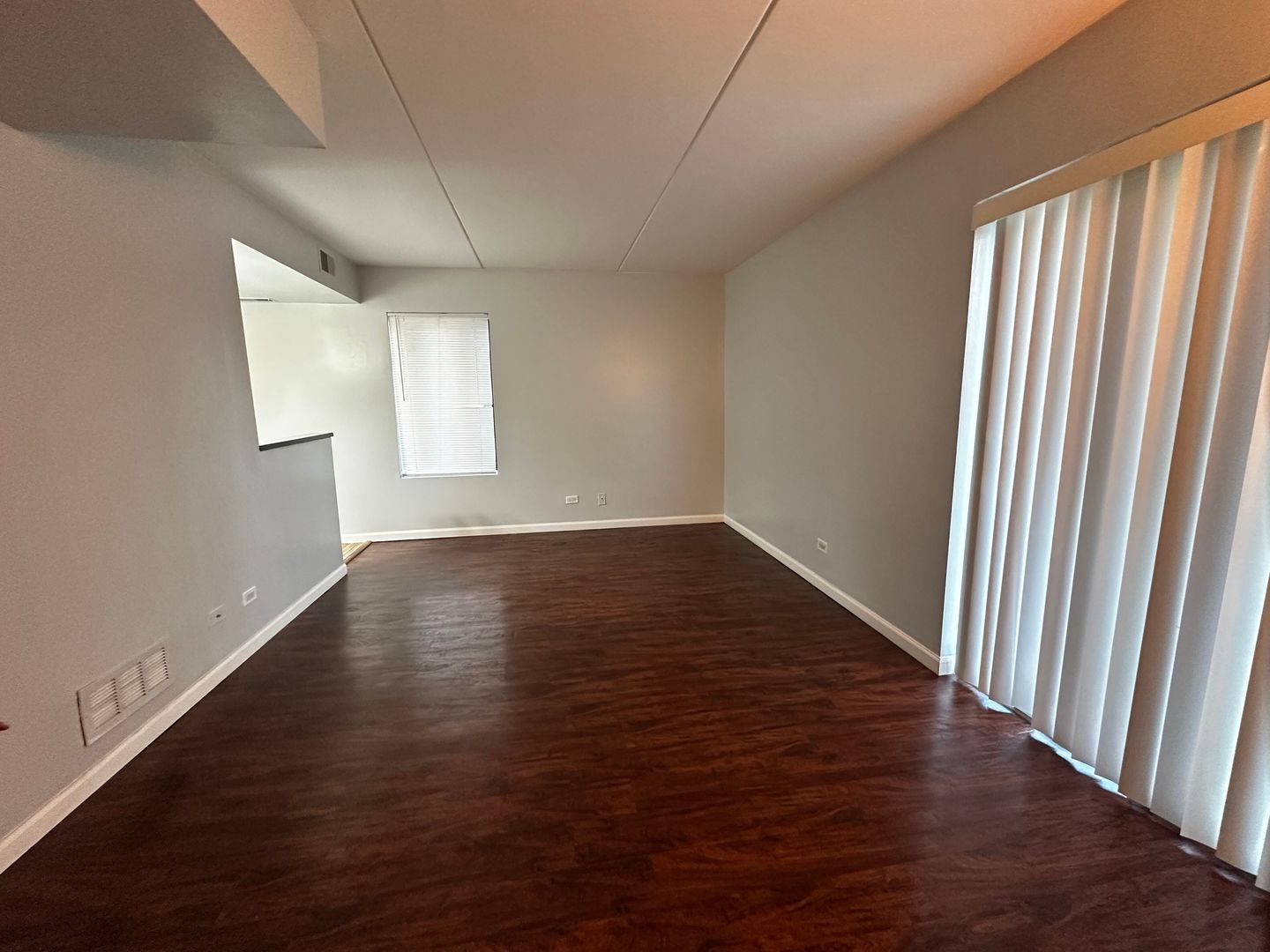 6020 Lake Bluff Drive #201, Tinley Park, IL 60477