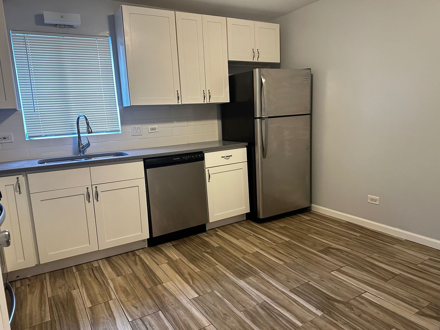 6020 Lake Bluff Drive #201, Tinley Park, IL 60477